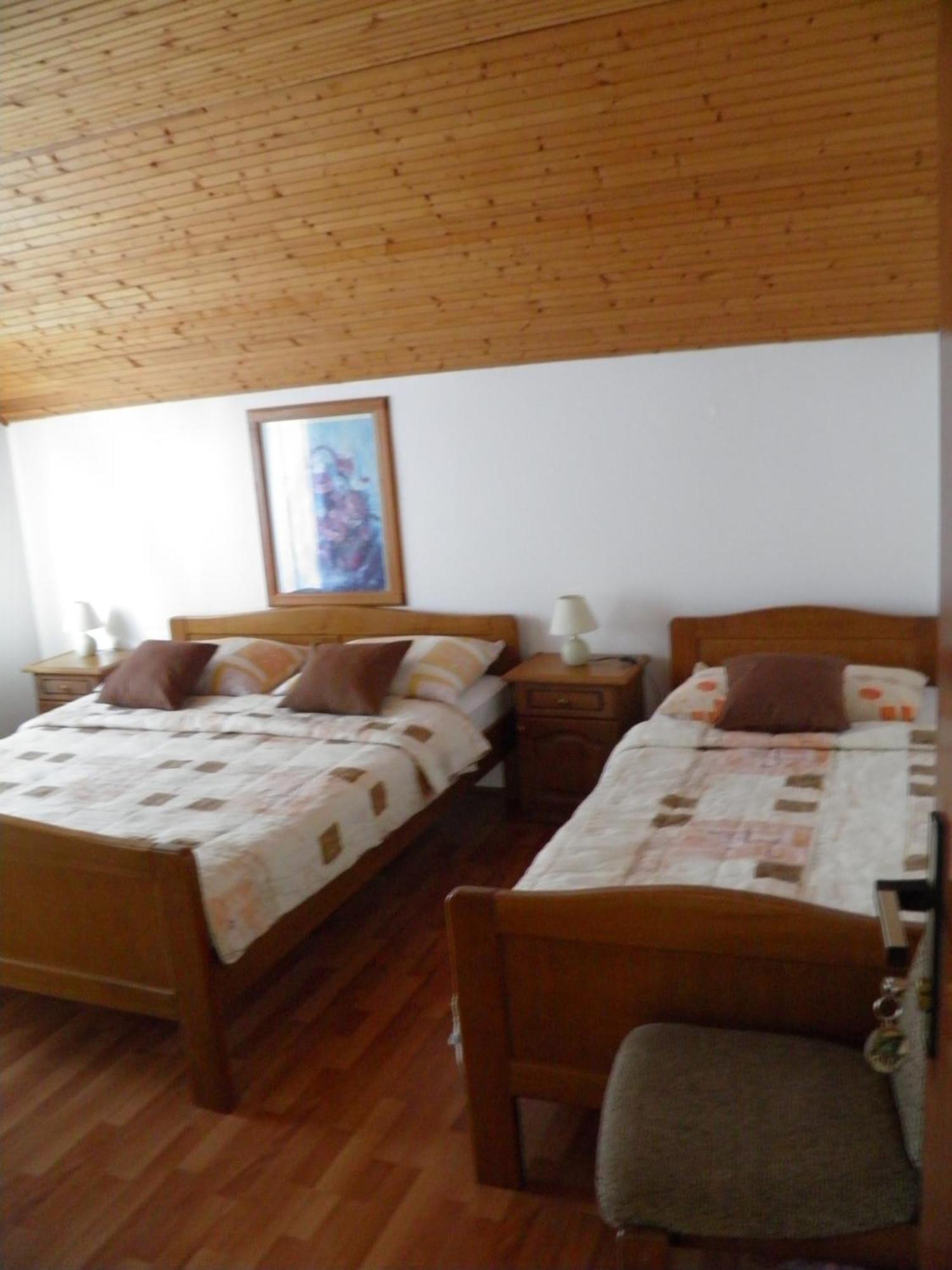Отель House Janja Plitvice Селиште-Дрежничко Номер фото